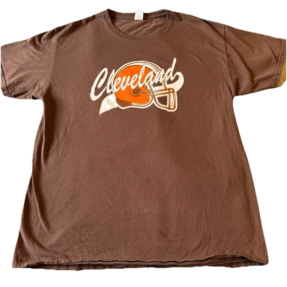 Cleveland Browns T-Shirt Men's Large Short Sleeve Brown‎ Fruit Of The Loom
